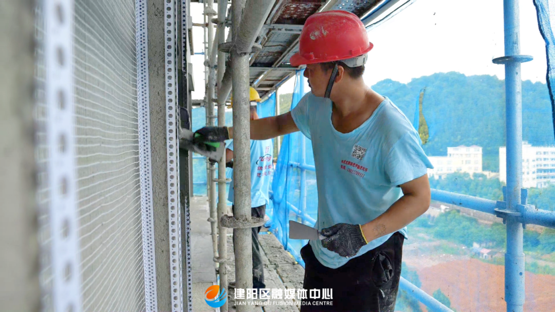 yl88858cc永利建本流香项目进入室表里装修阶段